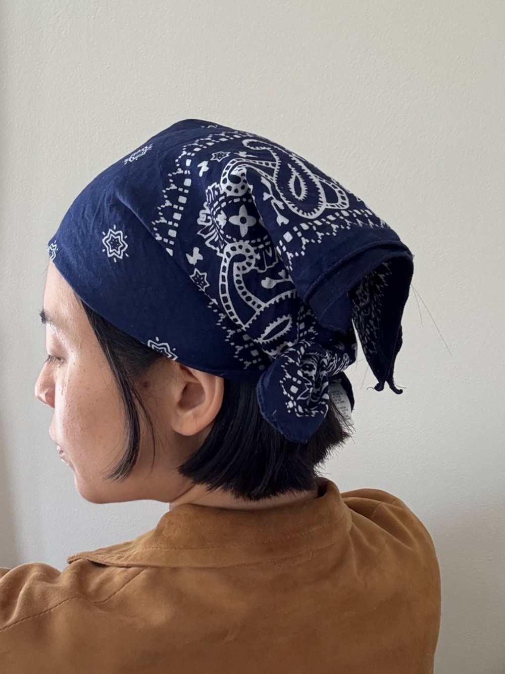 100% Cotton Navy Blue Paisley Classic Bandana With White Pattern 20” X 21”